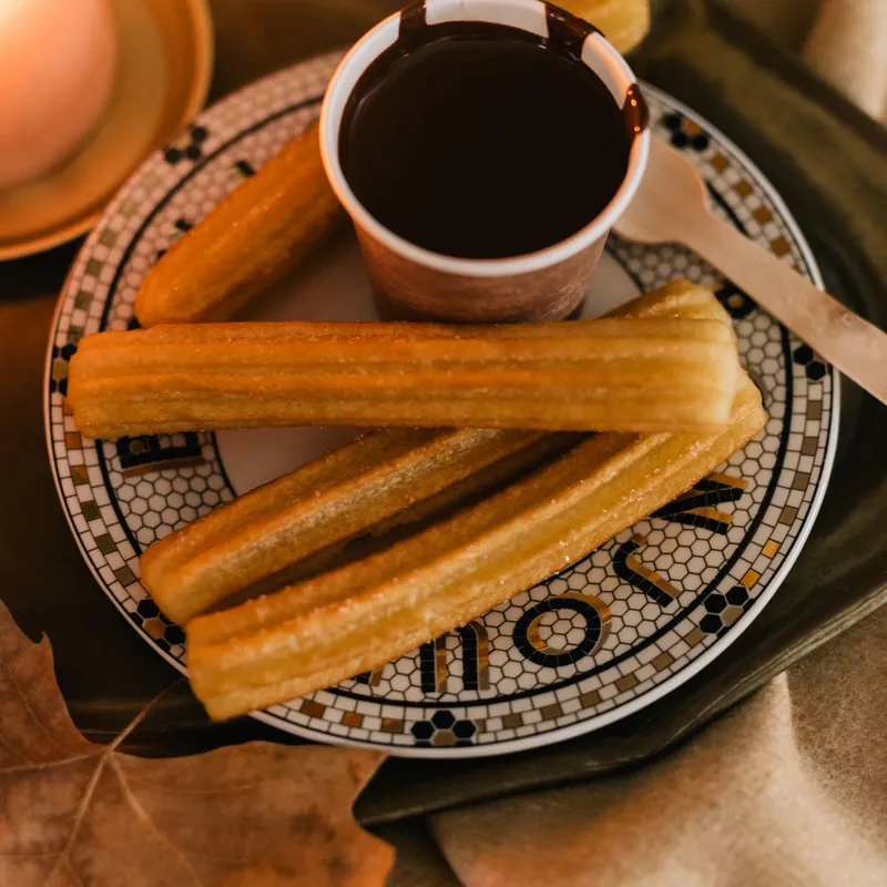 Churros con Chocolate