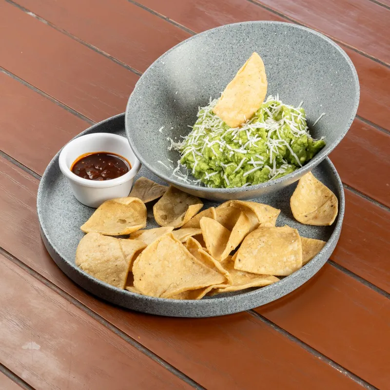 Guacamole con Totopos